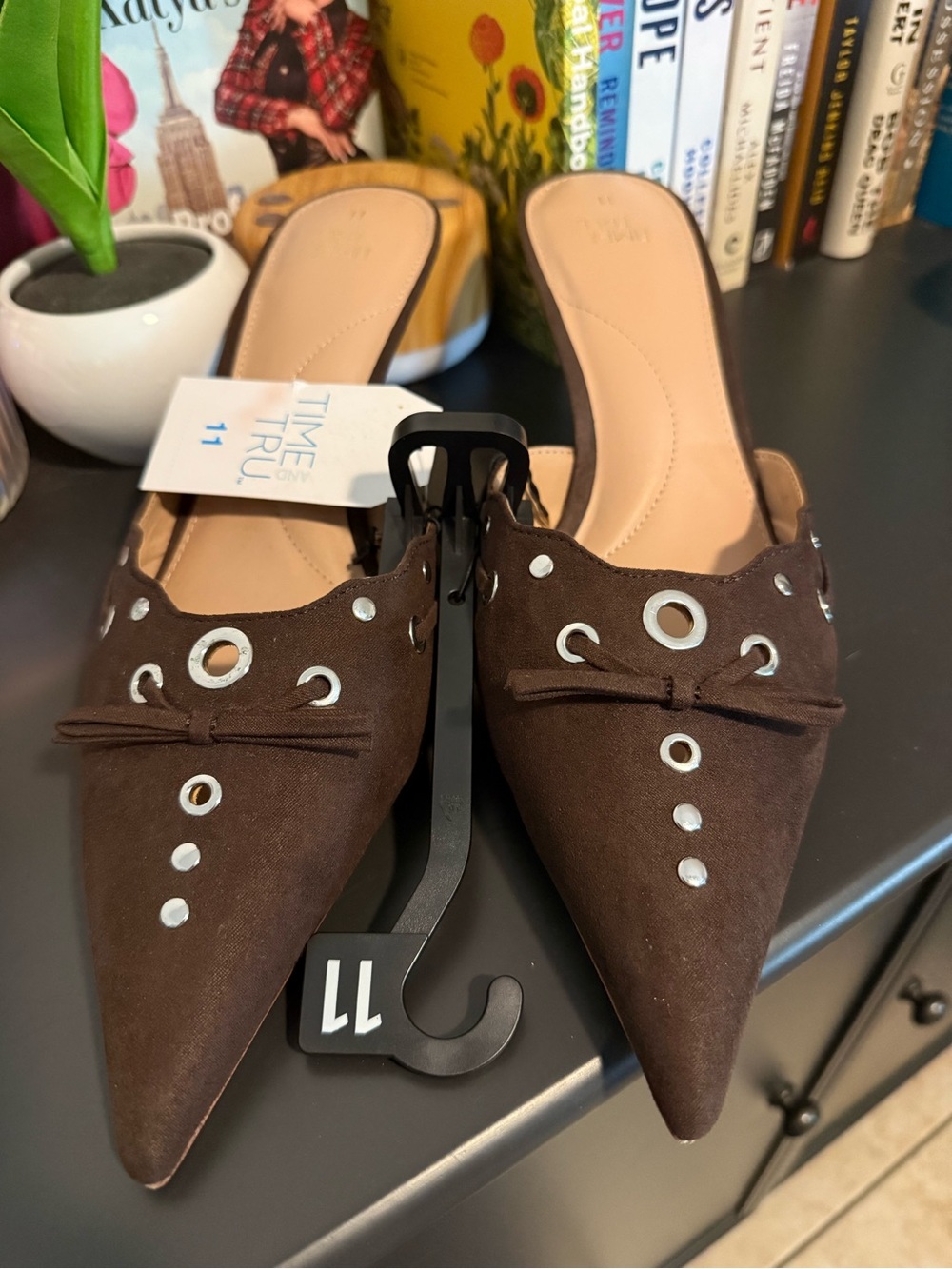 women's brown pointed kitten heels slip-on with silver eyelet accents